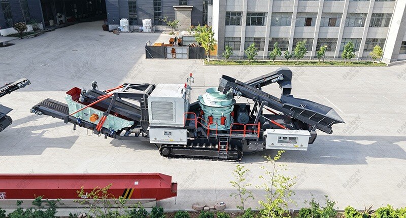 Mobile crushing plant 18