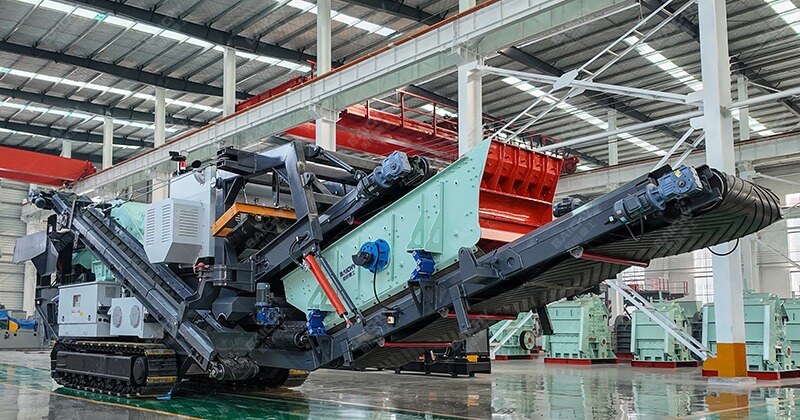 Mobile crushing plant 8